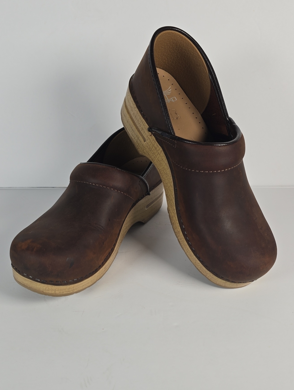 NWOT Dansko Womens Professional Oiled Brown Slip On Clog Size 40=9.5 2" Heel